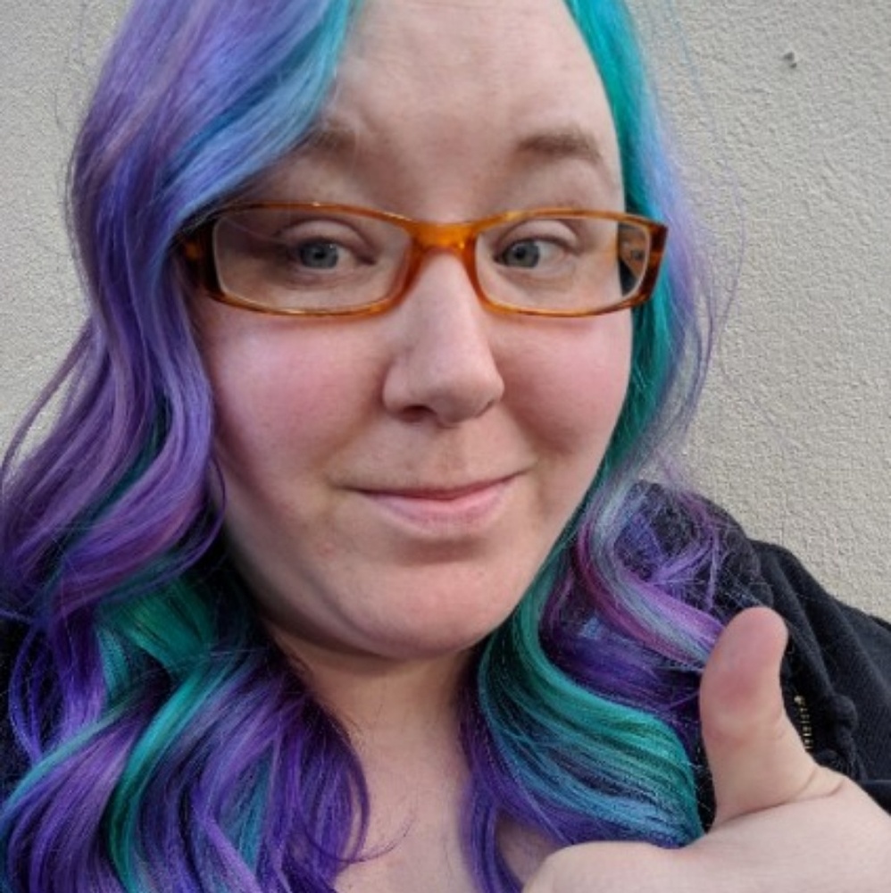 Meet your Posher, Lisi